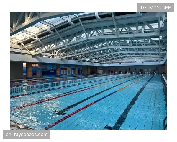 游泳池氯含量新国标实施，引发运营成本上涨担忧